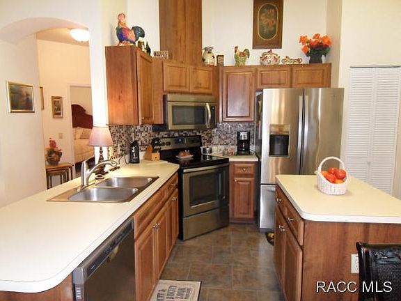 3rd image of 4665 N Jademoor Dr