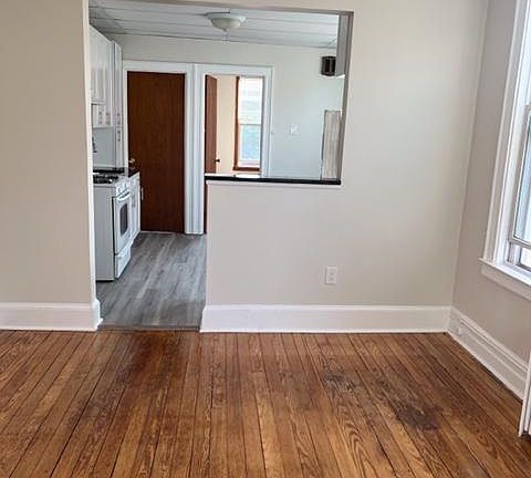 3rd image of 6630 75th St Floor 2