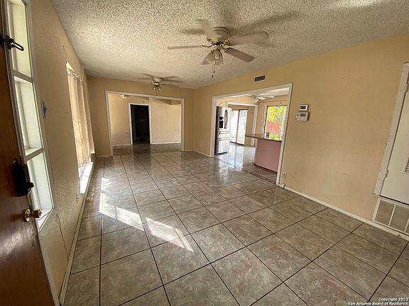 2nd image of 3107 Sage Hill Dr