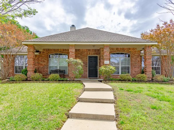 3502 Poe Dr, Rowlett, TX 75089