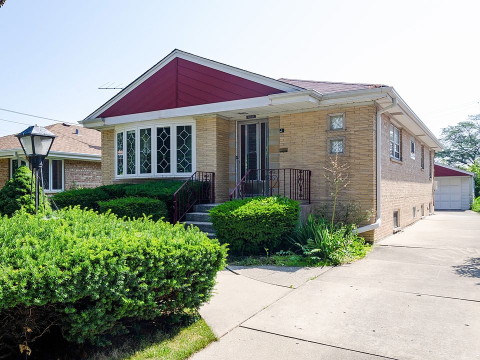1st image of 7651 N Oconto Ave