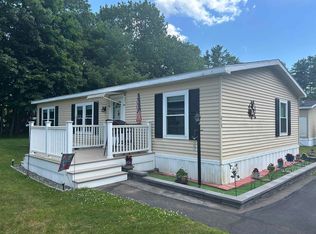 615 Sherwood Gln, Somersworth, NH 03878
