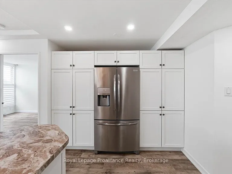 350 Front St #504 — Photo 5
