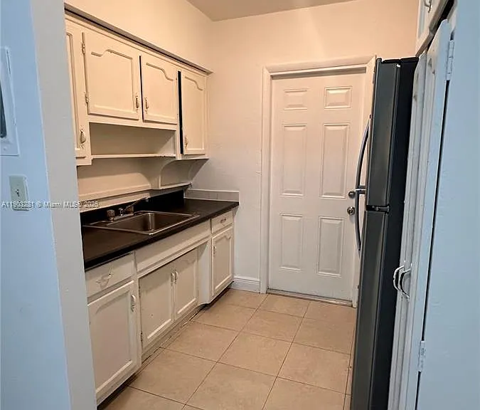 1955 Normandy Dr #2 — Photo 5