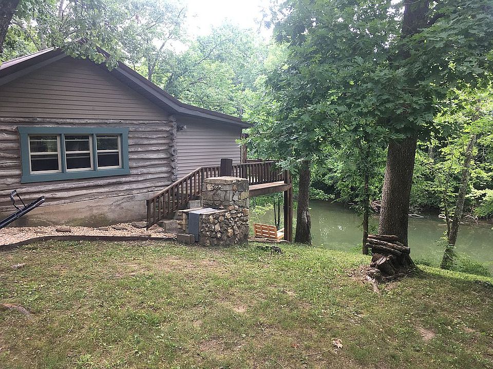 Cozy Waterfront cabin