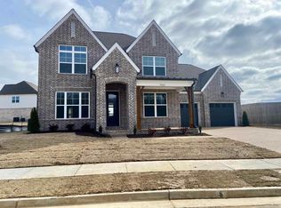 5822 Golden Bell Dr W, Arlington, TN 38002