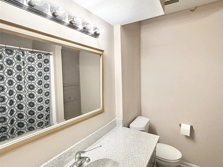 12426 Foxburo Dr — Photo 16