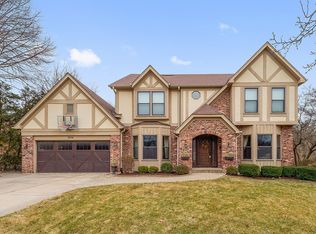 1824 Wakeman Ct, Wheaton, IL 60187