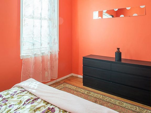 5th image of 941 Manhattan Ave APT 1F