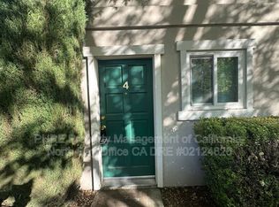 48-4 Lark Center Dr, Santa Rosa, CA 95403