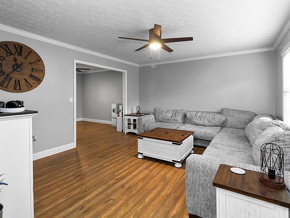 3rd image of 6403 Sharon Woods Blvd
