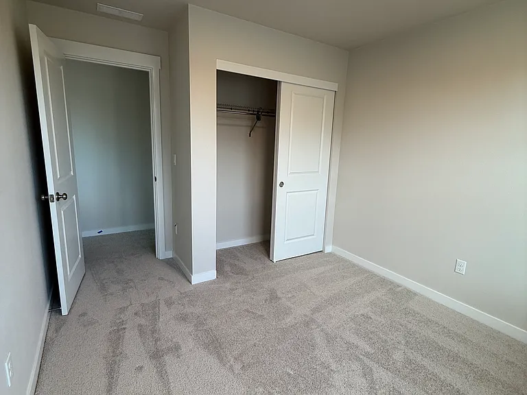 9039 S 2nd Ln — Photo 23