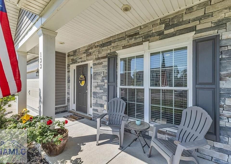 1st image of 133 Grimsby Rd
