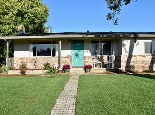 1221 Highland Dr, Hollister, CA 95023
