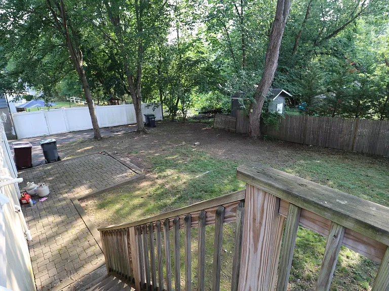 329 Bridge St — Photo 16