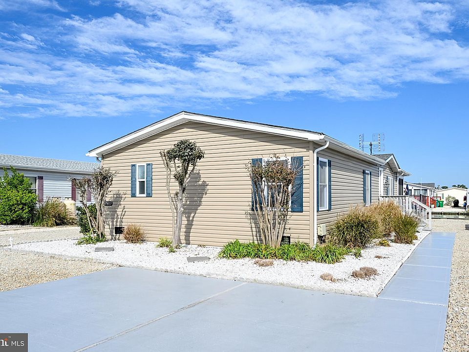 1st image of 35613 Joann Dr #37195