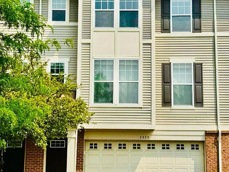 3335 Kentshire Cir — Photo 2