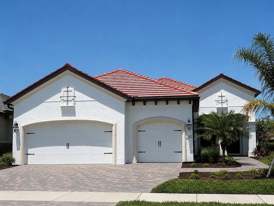 1st image of 133 VISTERA BOULEVARD