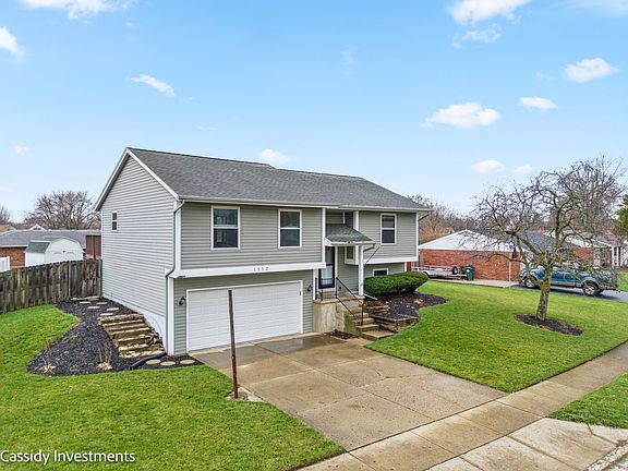 2nd image of 1112 Arkansas Dr