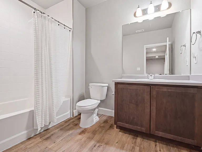 7202 Sedgerock Ln — Photo 17