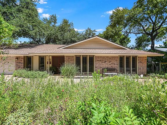4th image of 8508 Emerald Hill Dr