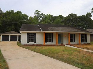 1734 Hollyberry Dr, Houston, TX 77073