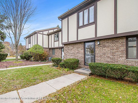 3rd image of 6228 Brookline Ct