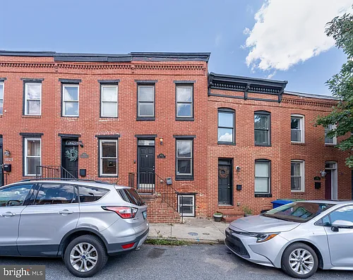 1825 Light St Photo 1