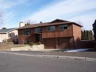 105 N 94th Pl photo 1