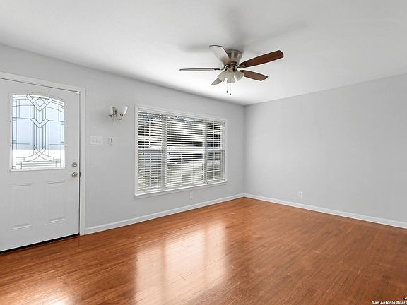 2nd image of 635 Sumner Dr