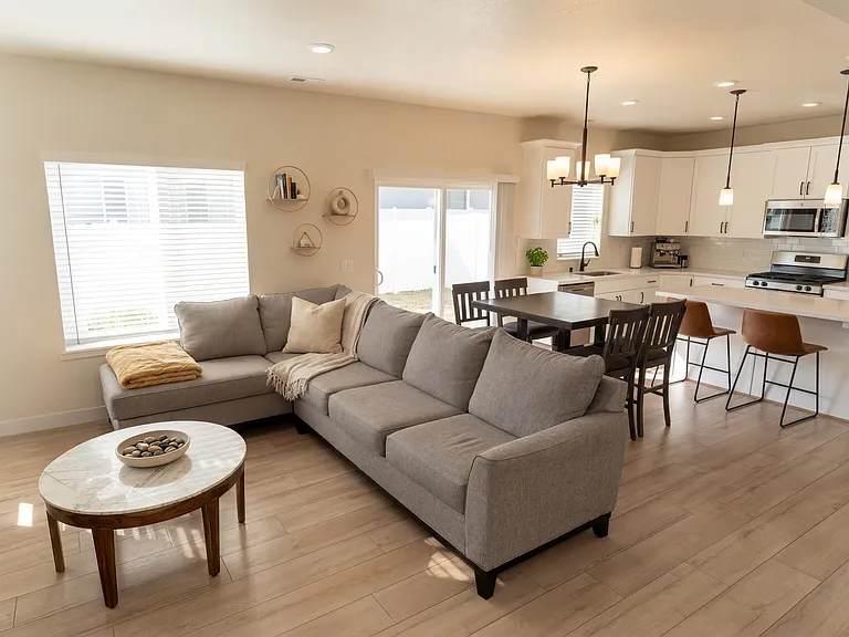 12882 S Red Spire Ct — Photo 2