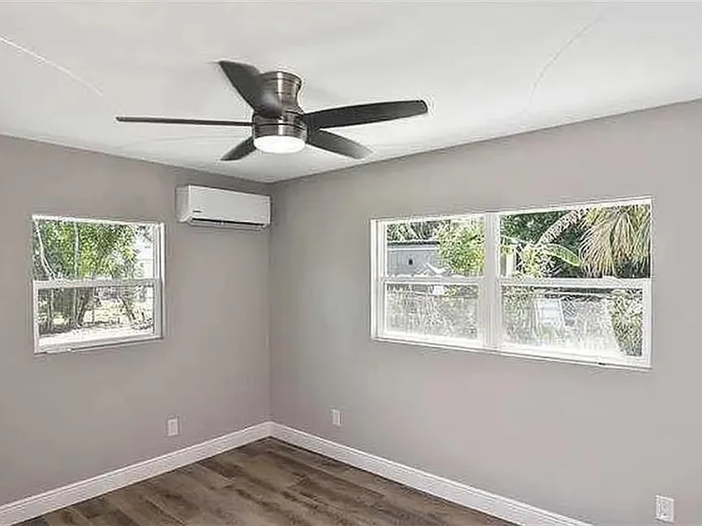 5457 9th Ave — Photo 20