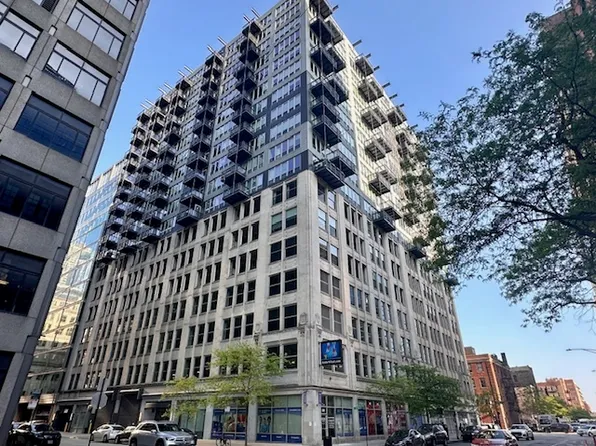 565 W Quincy St Unit 1314, Chicago, IL 60661