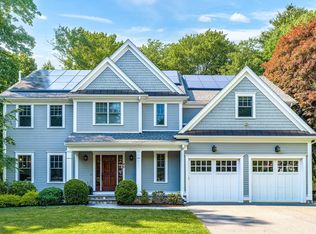 46 Pilgrim Rd, Wellesley, MA 02481