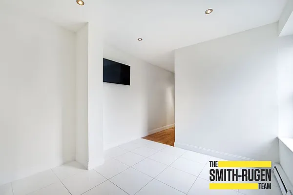 Rented by Zumper Inc | media 43