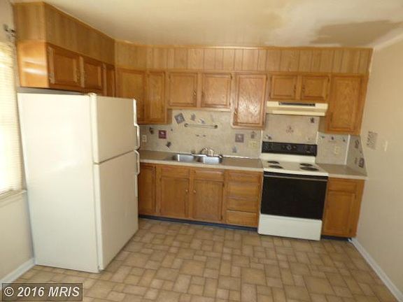 2nd image of 17505 Virginia Ave