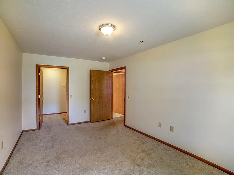 Floor plan 2 bedroom