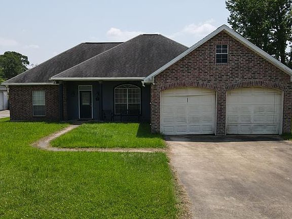 3rd image of 328 Herlil Cir