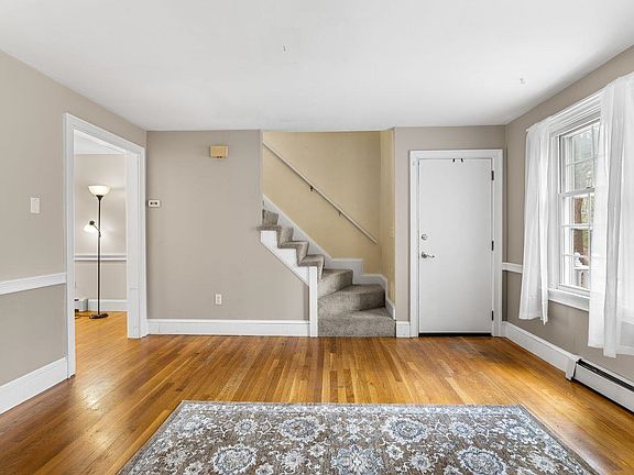 4th image of 99 Winnicutt Road Unit #6