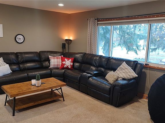 2nd image of 597 Wring Dr