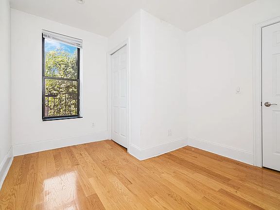 3rd image of 380 S 4th St Unit 101
