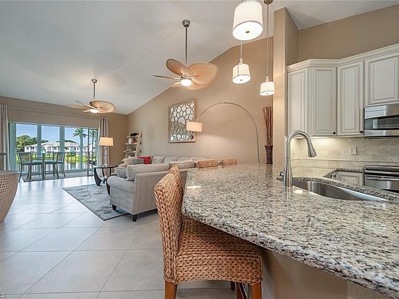 5th image of 864 TANBARK DR #201