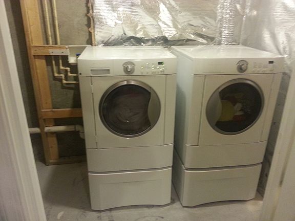 basment laundry