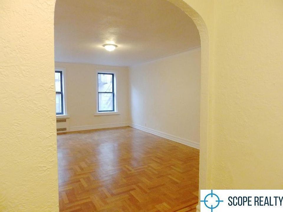 1st image of 141 E 19th St APT 4A