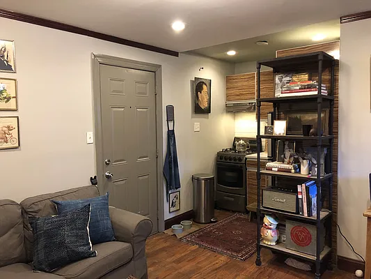 Rented by Lang Realty LLC | media 30