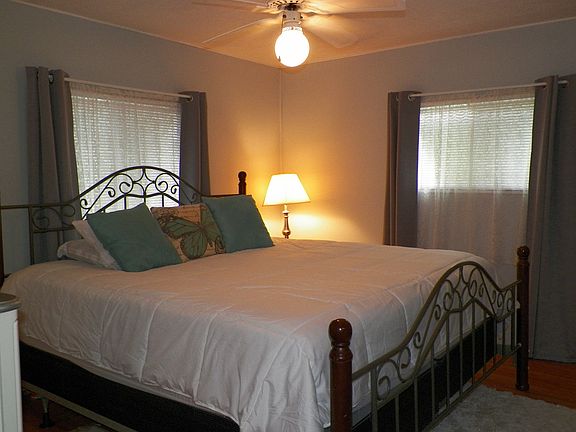 5th image of 41 Garden Pl