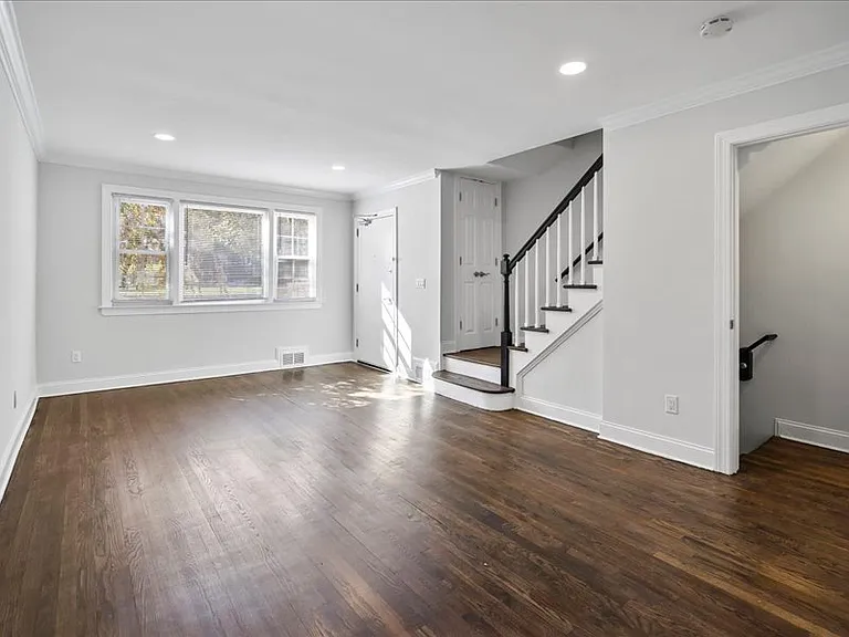 Towne Gardens Townhomes — Photo 52