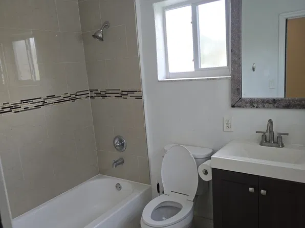 621 NW 6th Ct #C, Hallandale, FL 33009