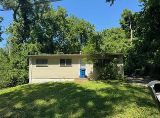 704 Marvin Ave, Saint Louis, MO 63135