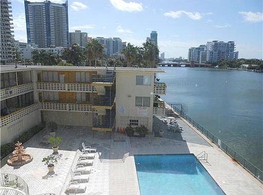 2nd image of 6484 Indian Creek Dr APT 127